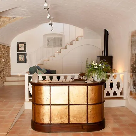 Arkhe Boutique 4*