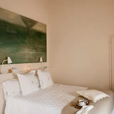 Arkhe Boutique 4*