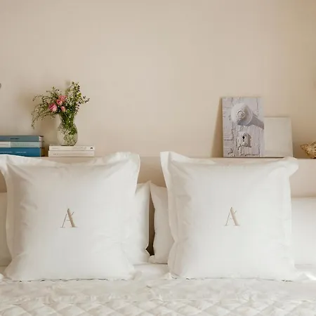 Arkhe Boutique 3* Pals