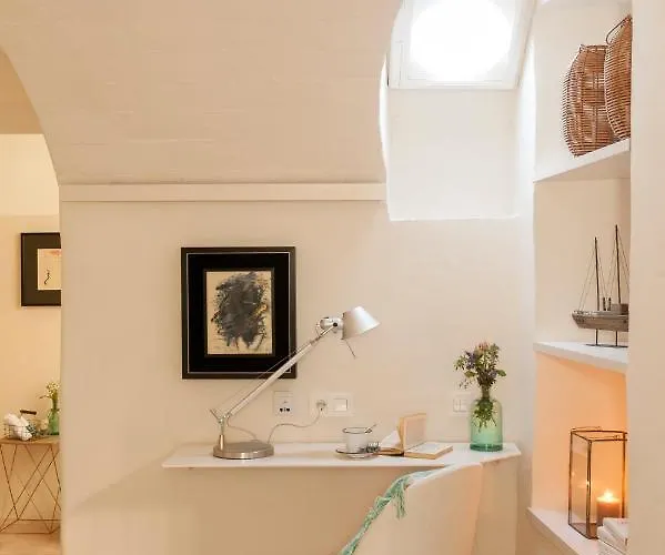 Arkhe Boutique 4*